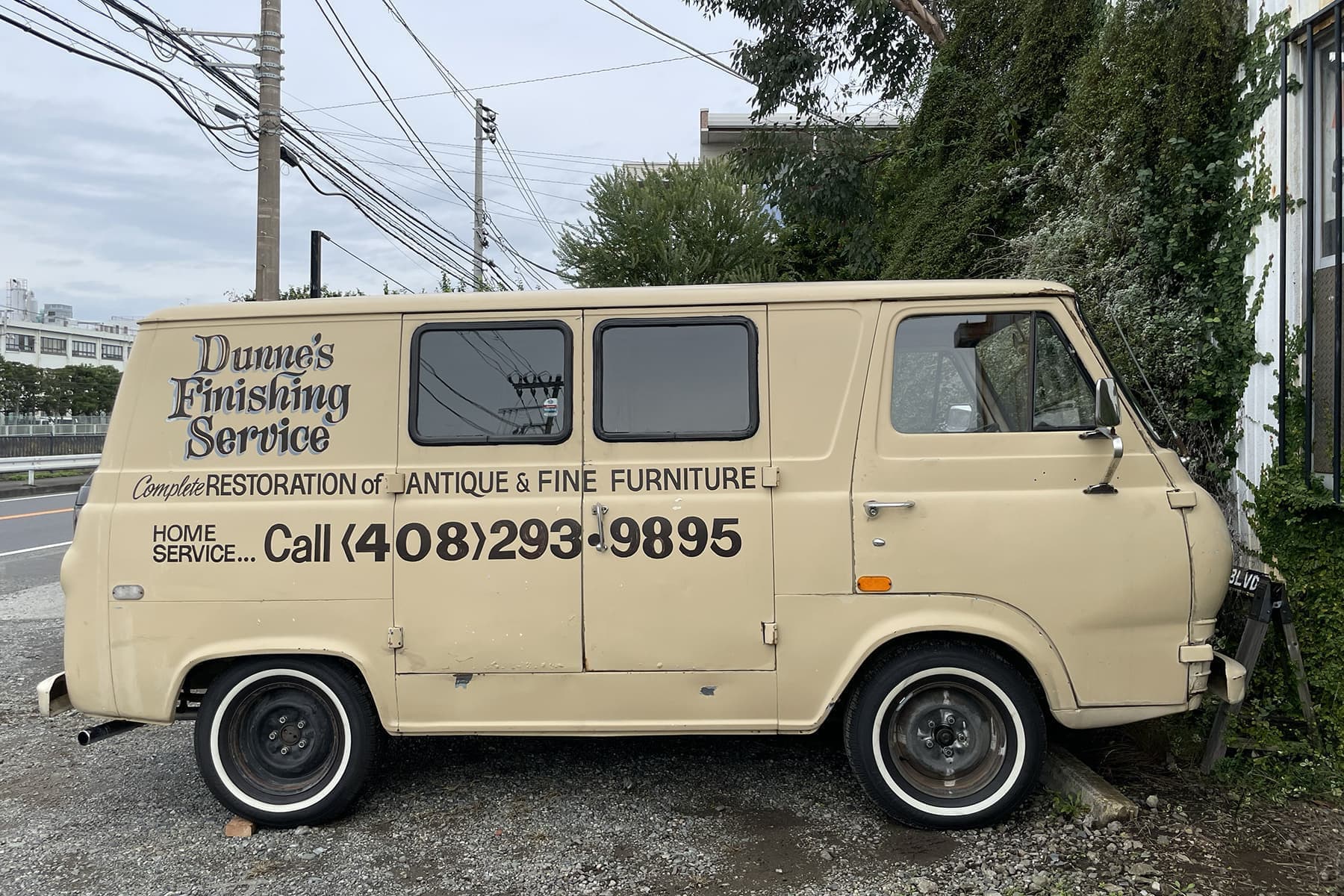 ford_econoline_01_20250123174502871.jpg