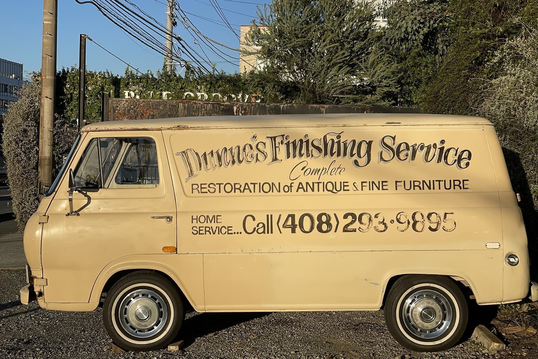 ford_econoline_03_20251026191735350.jpg